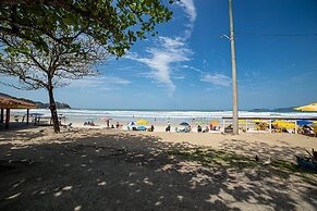 Raridade - Apt próx praia vista mar ar con