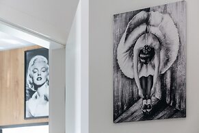 Azure Apartment Kołobrzeg by Renters