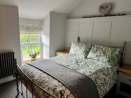 Penderyn Cottage, Waterfall Country, Brecon Beacons
