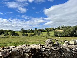 Penderyn Cottage, Waterfall Country, Brecon Beacons