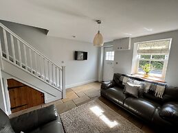 Penderyn Cottage, Waterfall Country, Brecon Beacons