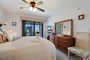 Runaway Bay 212 1 Bedroom Condo by RedAwning