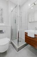 Marble Arch Apartments