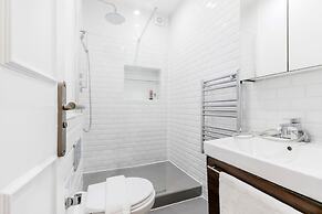 Marble Arch Apartments