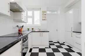 Marble Arch Apartments