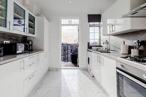 Marble Arch Apartments