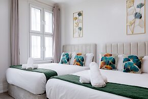 Marble Arch Apartments