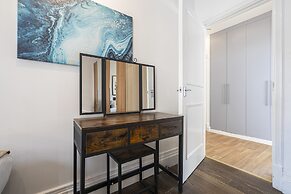 Marble Arch Apartments