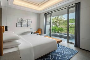 Sheraton Maoming Hot Spring Resort