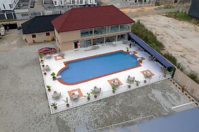 Lekki Grandview Hotel