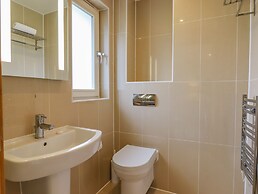 Swandown, 2 Blackdown