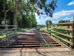 Swandown, 2 Blackdown