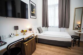 Pension Central - Self Check-in