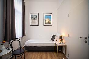 Pension Central - Self Check-in