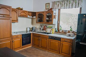 Captivating 3-bedrooms Cottage in the Hills