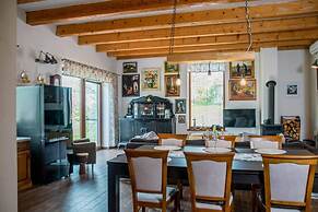 Captivating 3-bedrooms Cottage in the Hills