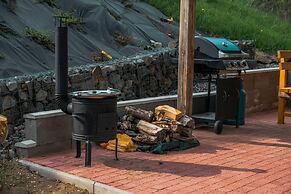 Captivating 3-bedrooms Cottage in the Hills