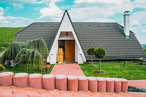 Captivating 3-bedrooms Cottage in the Hills