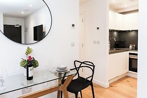 Chapel - Central Studio Apartment