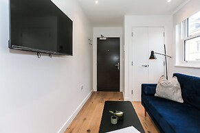 Chapel - Central Studio Apartment