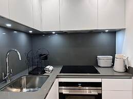 Chapel - Central Studio Apartment