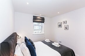 Chapel - Central Studio Apartment
