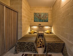 Quayside Apartments