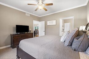 Foggy Bay Bungalow