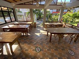 Cerca Parola beach resort