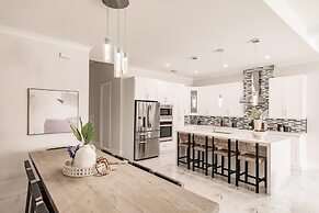 Coastal Sol by Boutiq