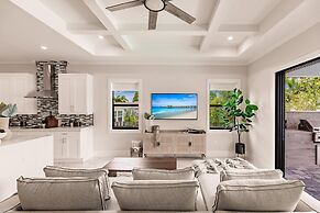 Coastal Sol by Boutiq