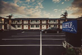 Blufftop Inn & Suites - Wharf/Restaurant District