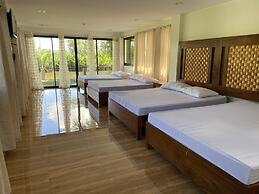 Biggy's River Resort by Cocotel