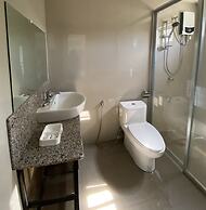 Biggy's River Resort by Cocotel