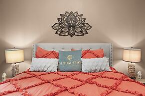 GLOBALSTAY. Gorgeous Downtown Condos. Free parking
