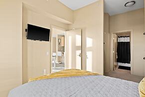 GLOBALSTAY. Gorgeous Downtown Condos. Free parking