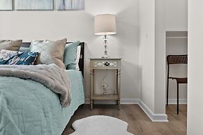 GLOBALSTAY. Gorgeous Downtown Condos. Free parking