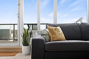 GLOBALSTAY. Gorgeous Downtown Condos. Free parking