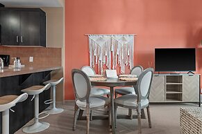 GLOBALSTAY. Gorgeous Downtown Condos. Free parking