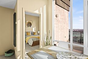 GLOBALSTAY. Gorgeous Downtown Condos. Free parking