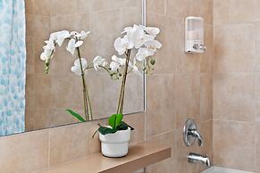 GLOBALSTAY. Gorgeous Downtown Condos. Free parking