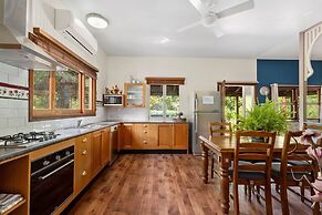 Barney Creek Vineyard Cottages