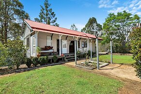 Barney Creek Vineyard Cottages