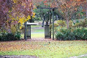 Barney Creek Vineyard Cottages