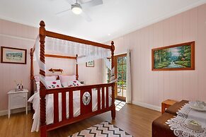 Barney Creek Vineyard Cottages