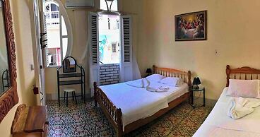 Casa Amistad Lazaro y Yadira