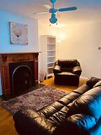 Beautiful 3-bed House in Londonderry