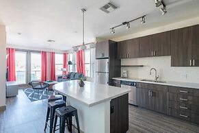 CozySuites at Town Lake