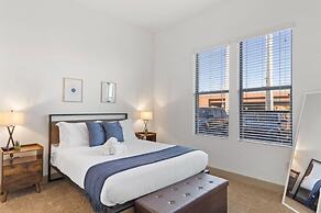 CozySuites at Town Lake