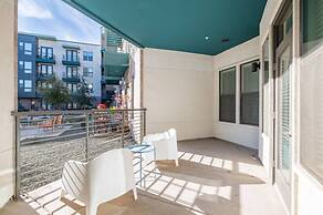 CozySuites at Town Lake